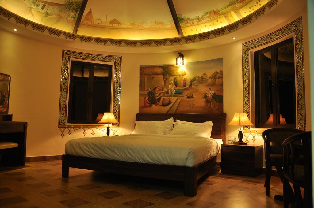 Hotel Seven Sky Clarks Exotica Bhuj Camera foto